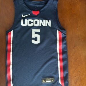 Paige Bueckers Jersey